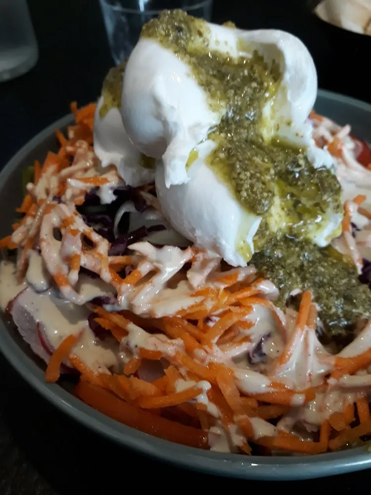 Salade À la Burrata